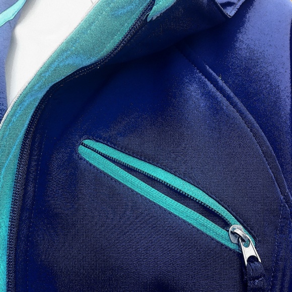 Great Hooded Jacket by Free Tech - Picture 6 of 8